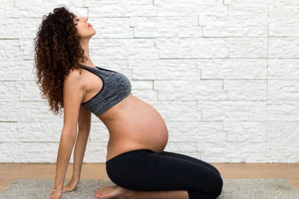 femme_enceinte_zen_naturelle_spirituelle